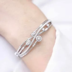 bracelet-with-brand