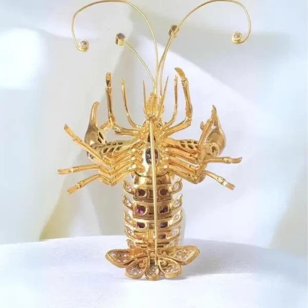 diamond-brooch-lobster